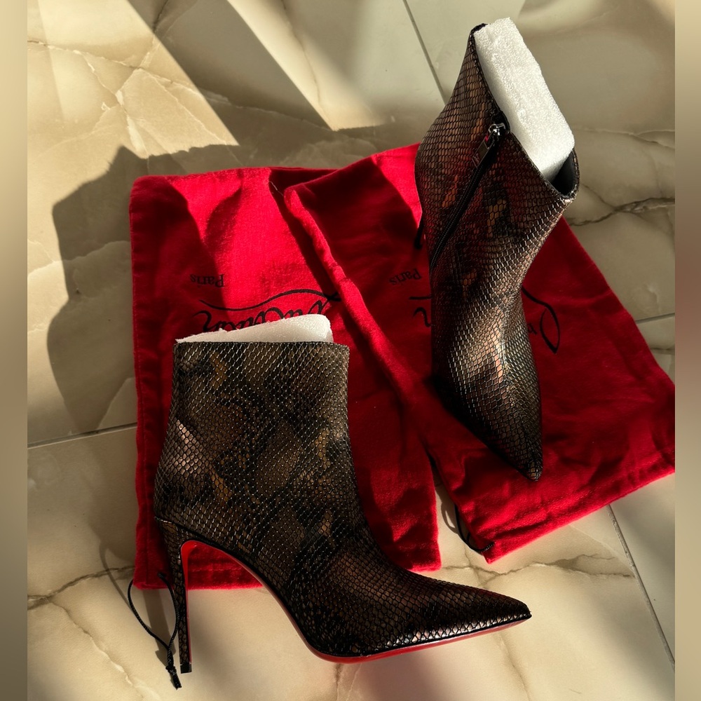 So Kate Booties snake skin Christian Laboutine